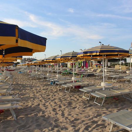 Hotel Caravel ماروتّا المظهر الخارجي الصورة