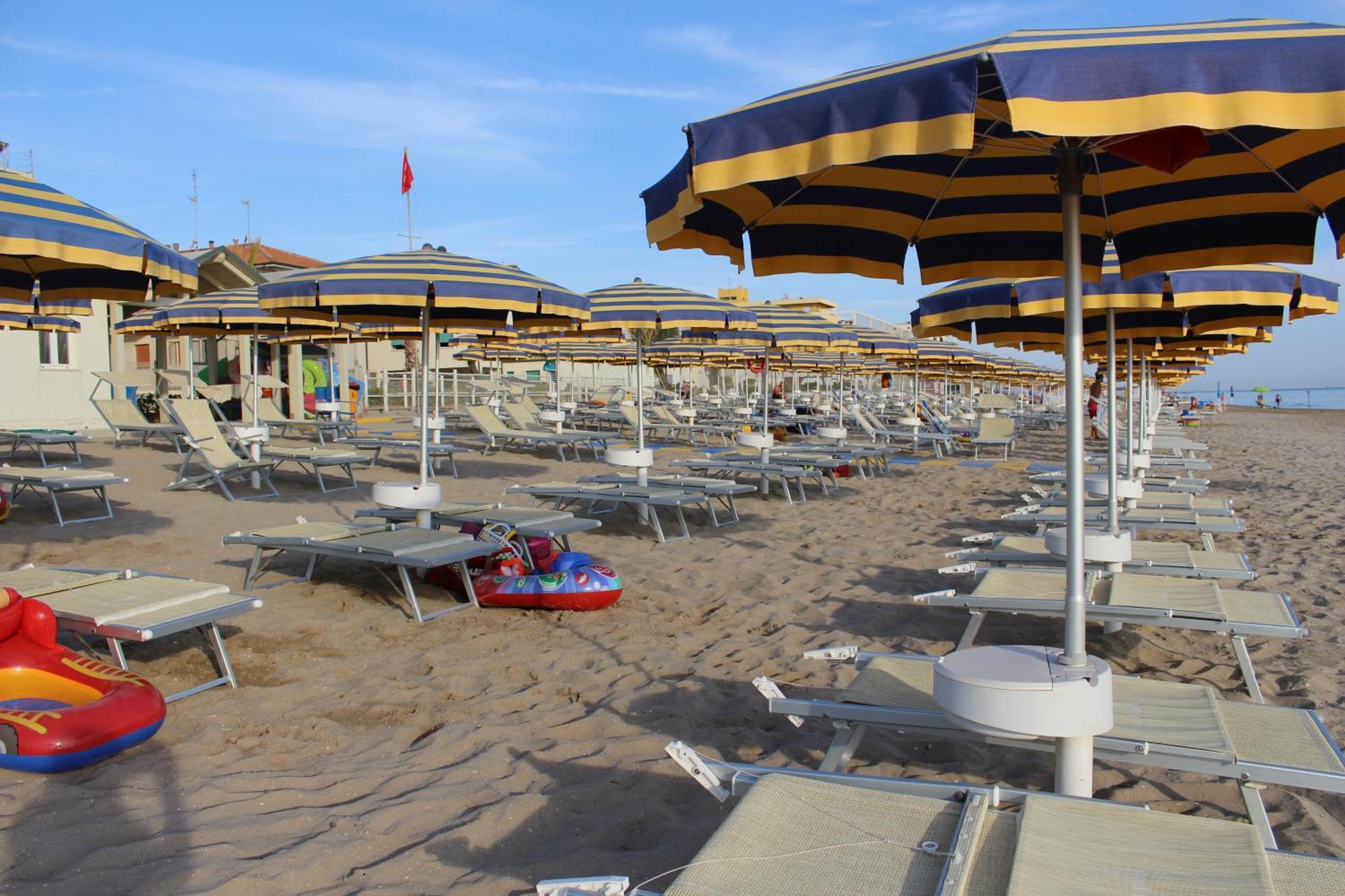 Hotel Caravel ماروتّا المظهر الخارجي الصورة