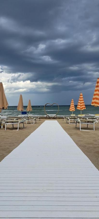 Hotel Caravel ماروتّا المظهر الخارجي الصورة