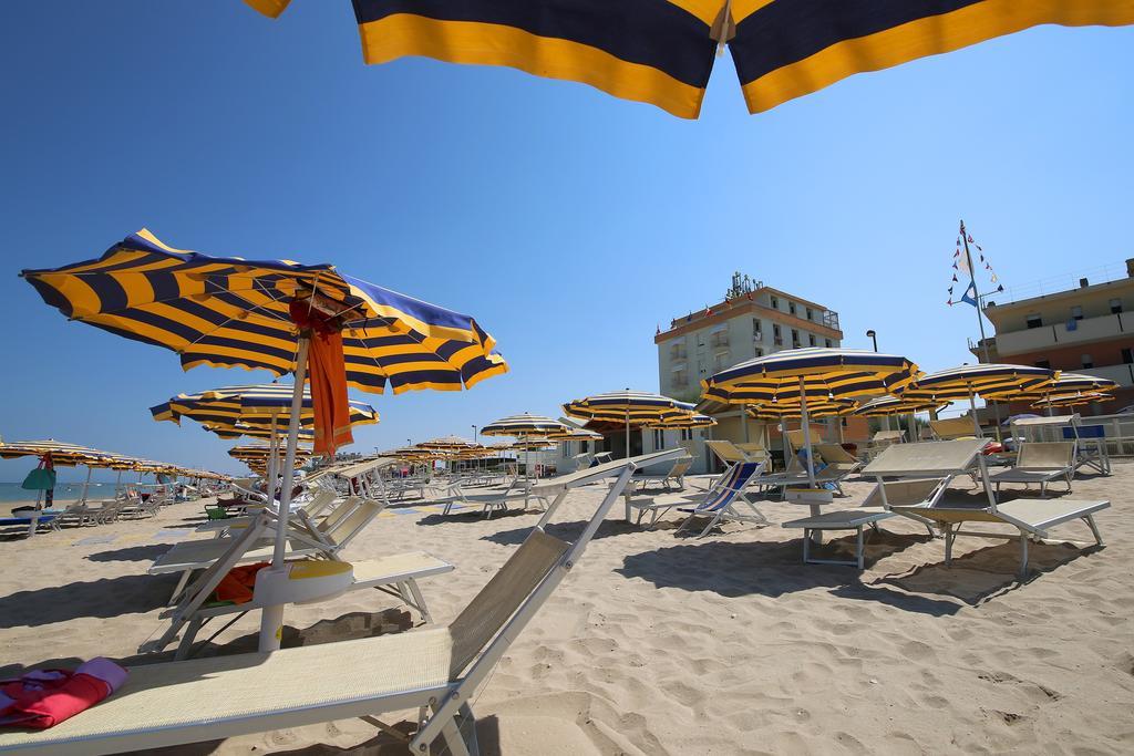 Hotel Caravel ماروتّا المظهر الخارجي الصورة